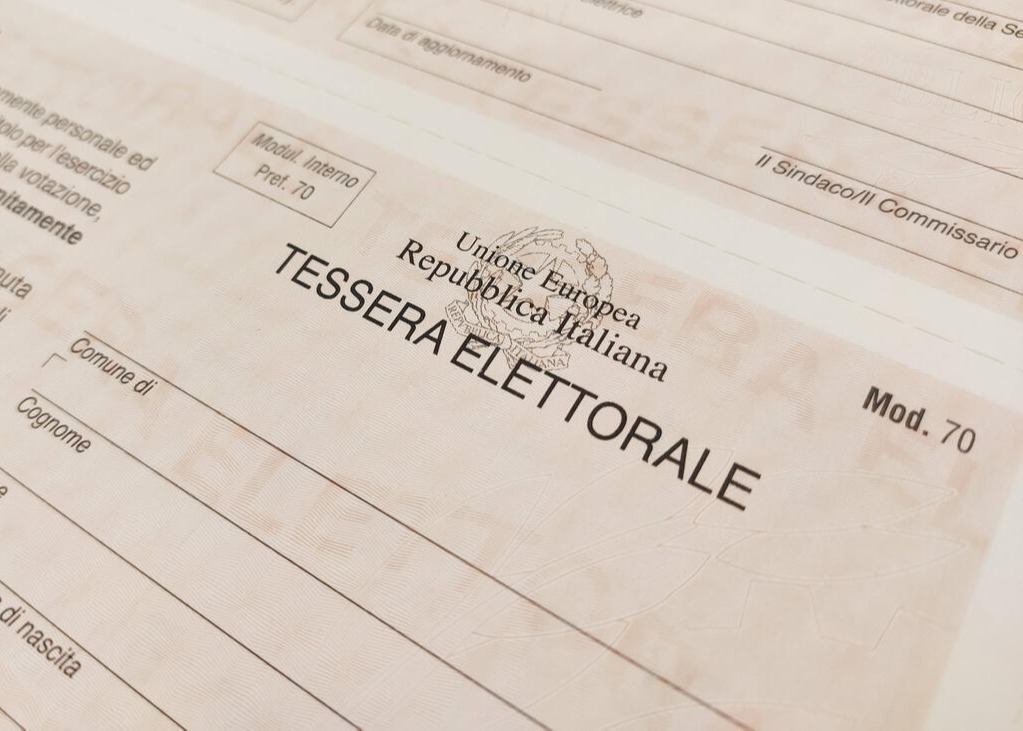 Immagine che raffigura TESSERA ELETTORALE